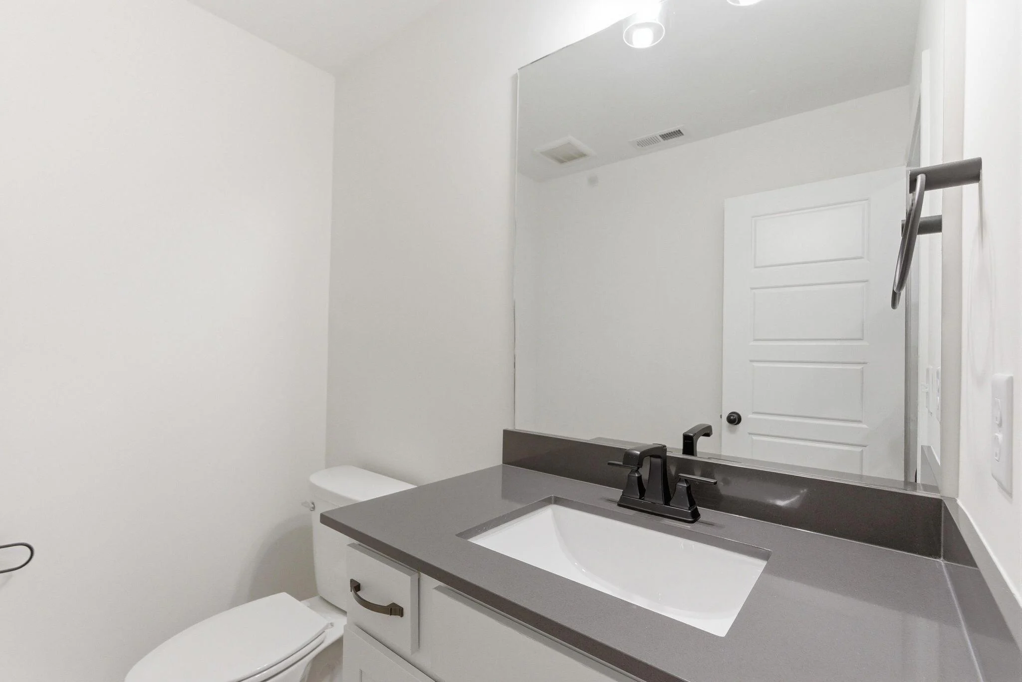 033_DSC05127_autoremove_24303024