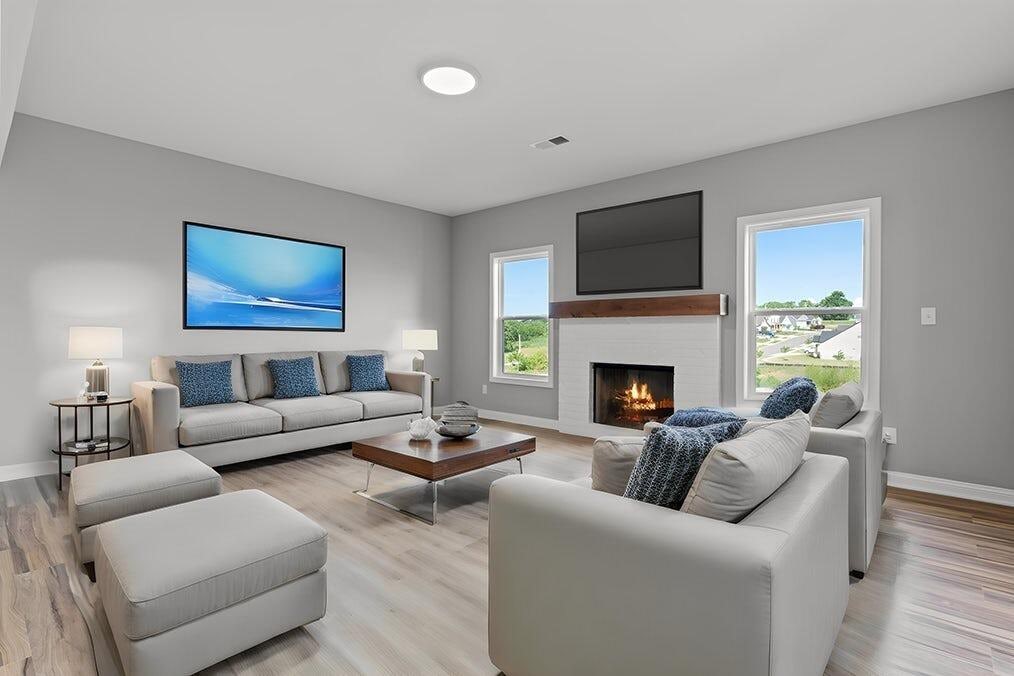 Grace-living-room-virt-stage@0.3