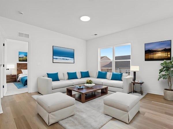 Lucy-Virt-Stag-living@0.33x